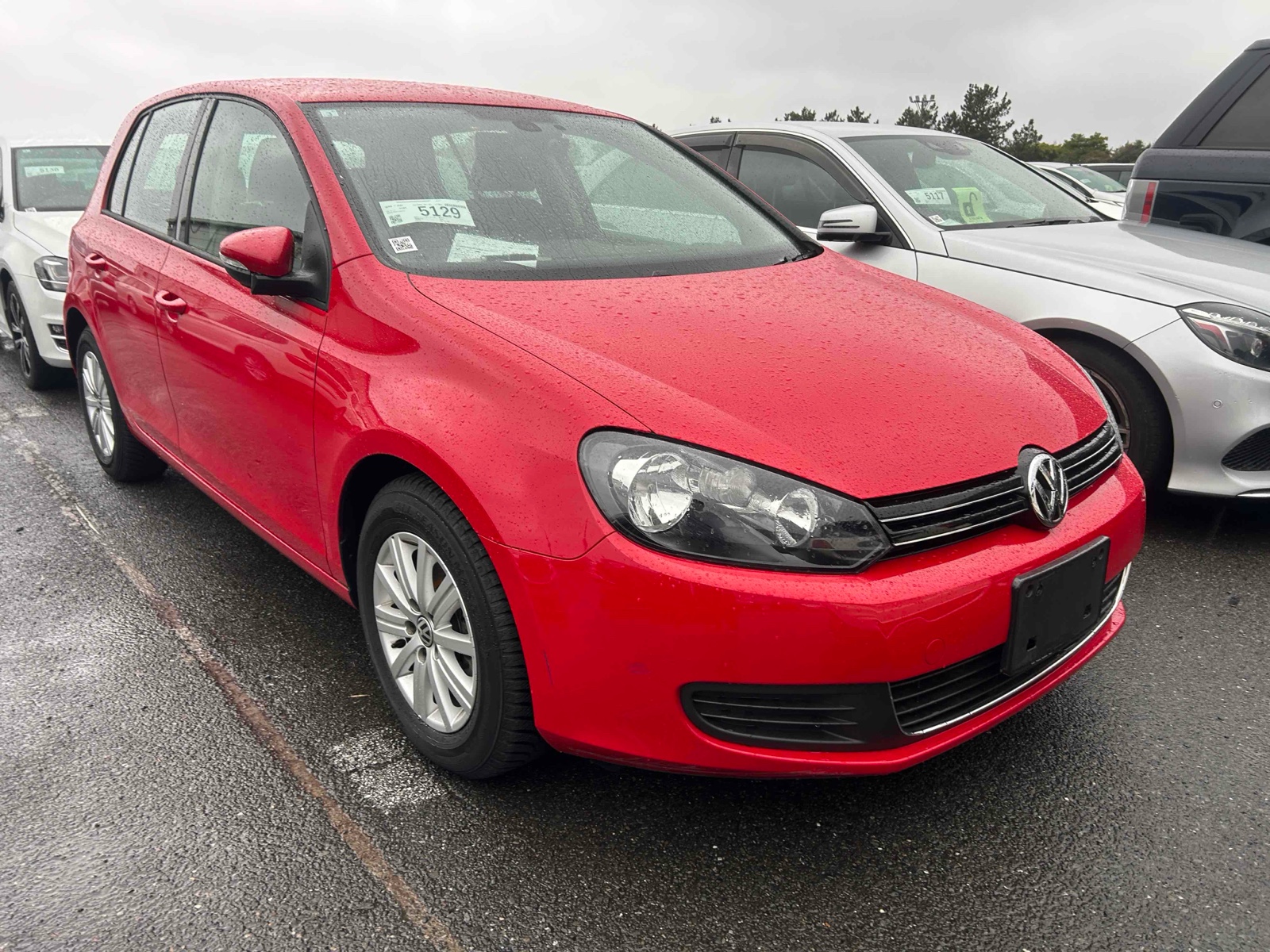 2013 VOLKSWAGEN GOLF 4 auction-graded Japanese used car for sale export to United Kingdom 