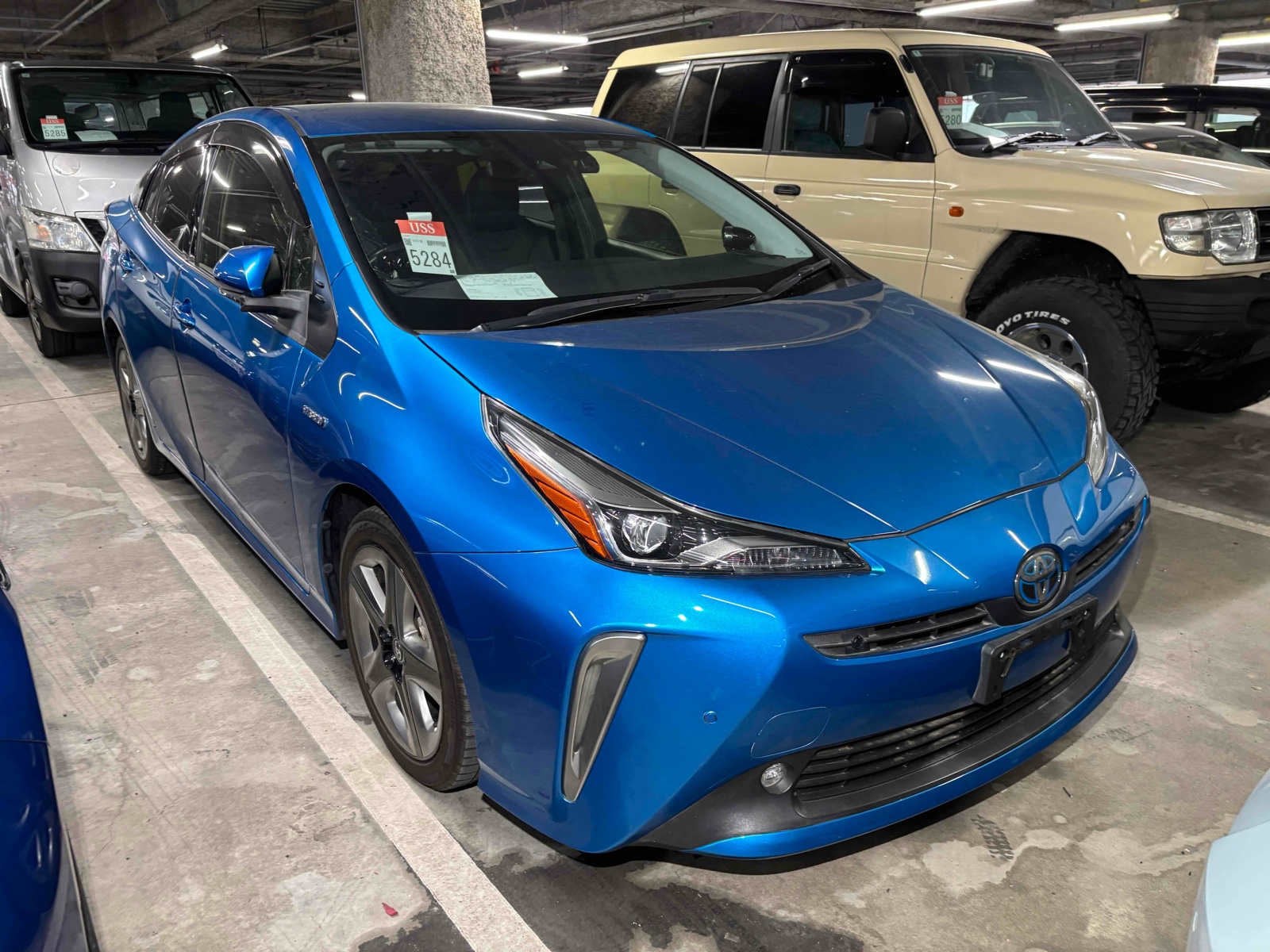 2019 TOYOTA PRIUS 4 auction-graded Japanese used car for sale export to United Kingdom 