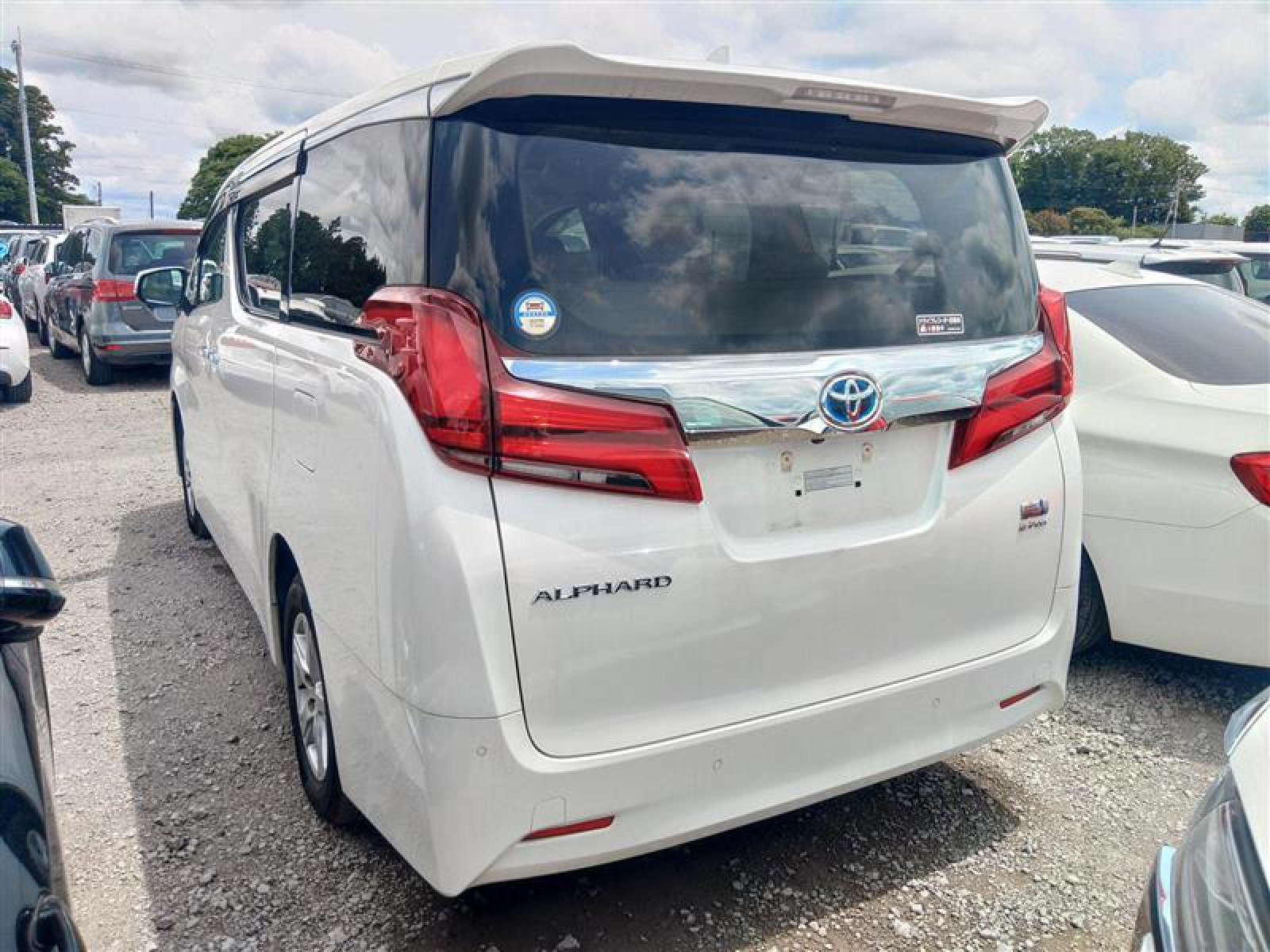 2022 TOYOTA ALPHARD RA auction-graded Japanese used car for sale export to United Kingdom 