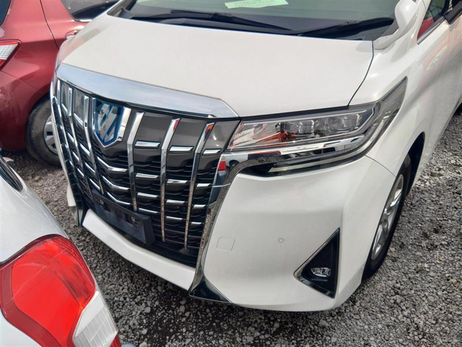 2022 TOYOTA ALPHARD RA auction-graded Japanese used car for sale export to United Kingdom 