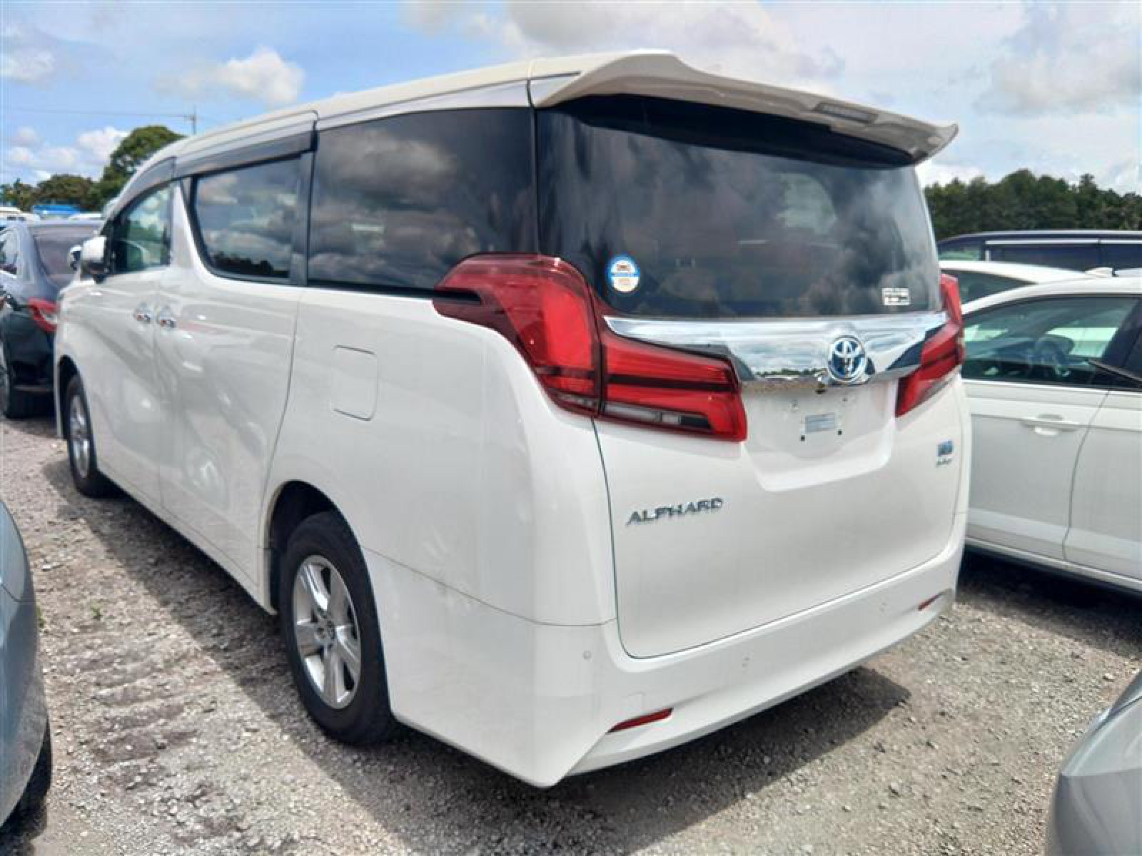 2022 TOYOTA ALPHARD R auction-graded Japanese used car for sale export to United Kingdom 