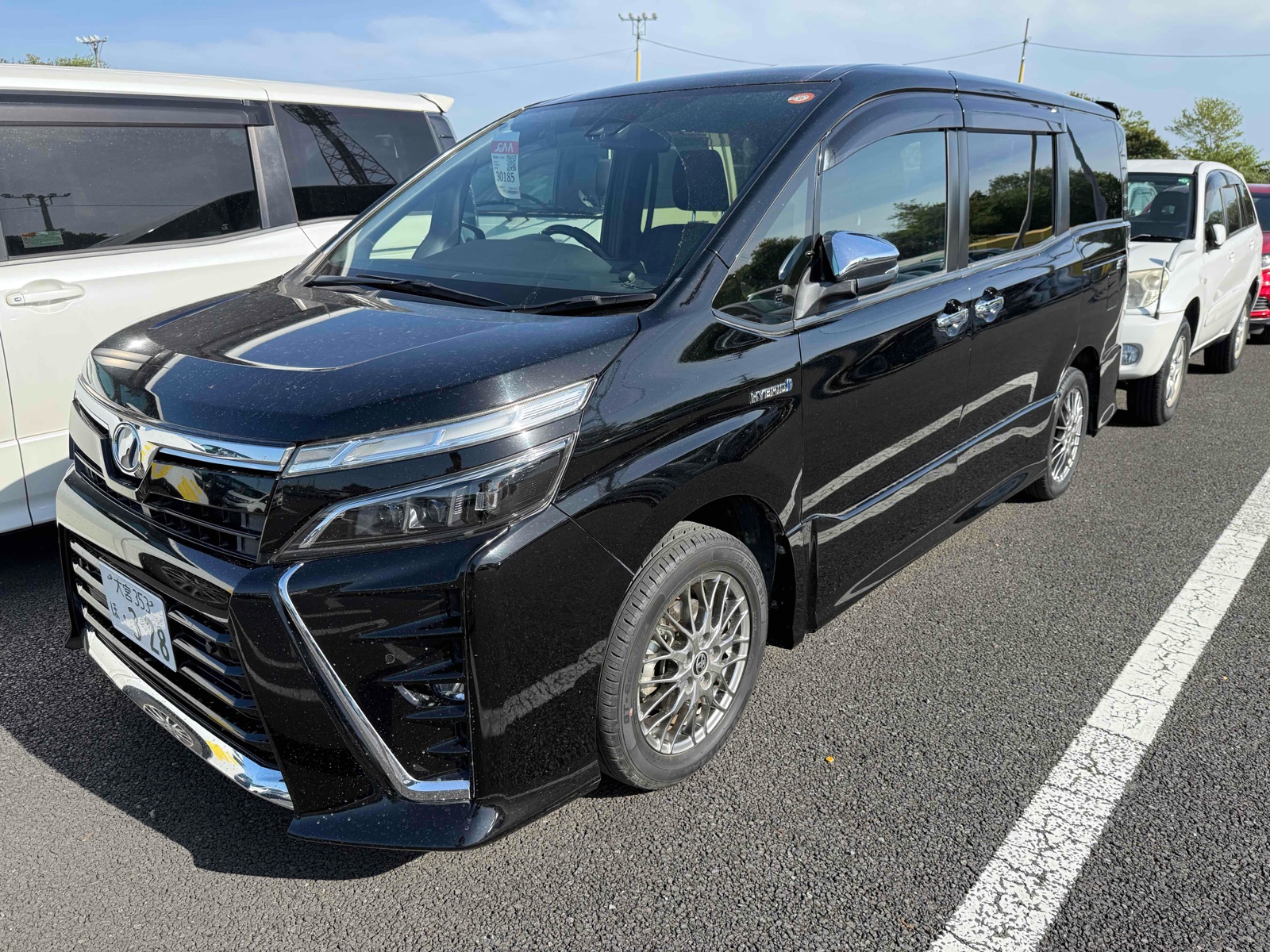 2019 TOYOTA VOXY R auction-graded Japanese used car for sale export to United Kingdom 