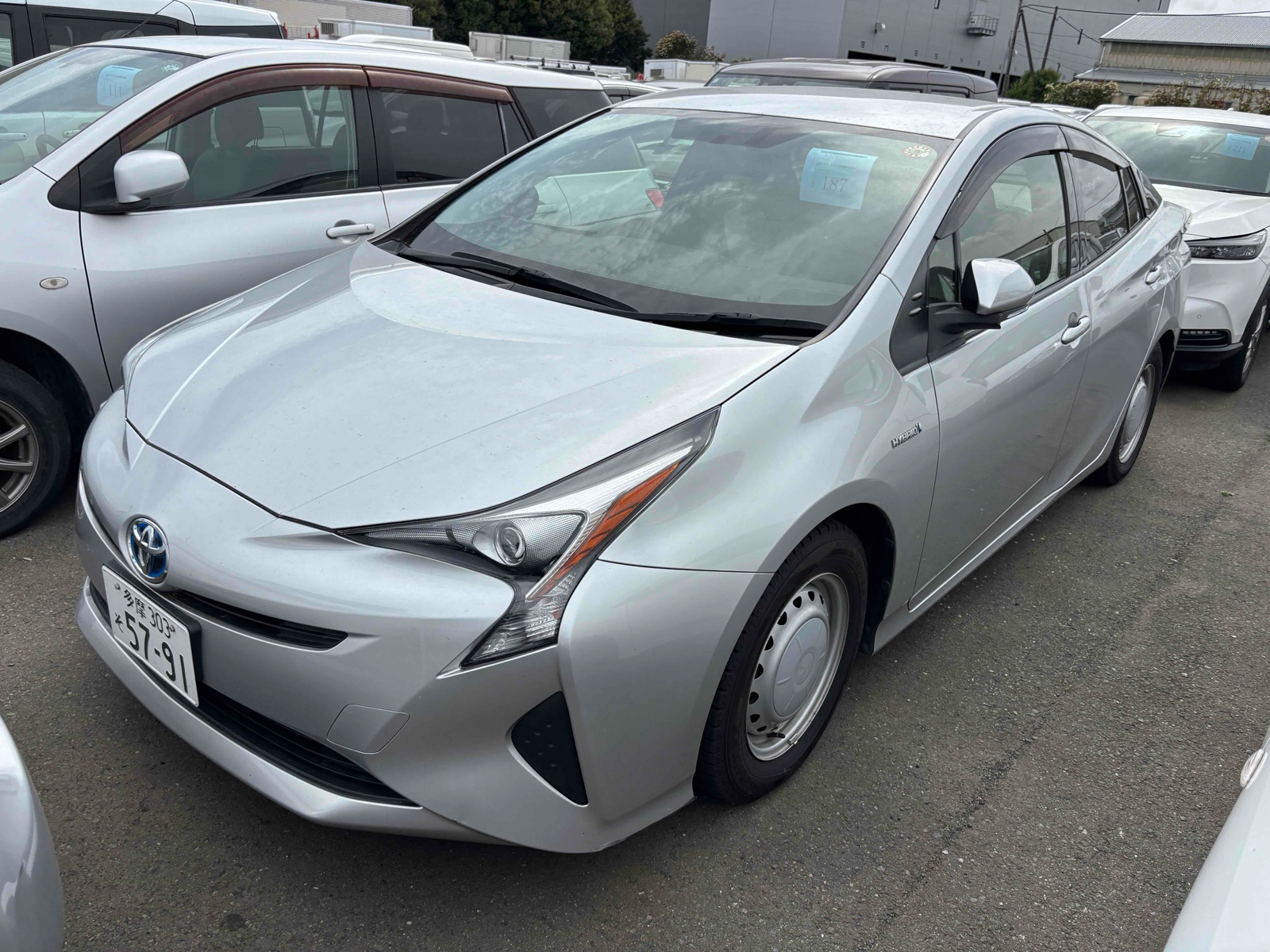 2018 TOYOTA PRIUS 3.5 auction-graded Japanese used car for sale export to United Kingdom 