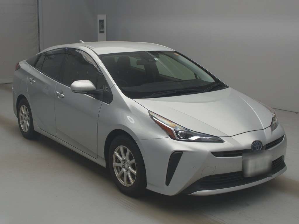 2022 TOYOTA PRIUS 3.5 auction-graded Japanese used car for sale export to United Kingdom 