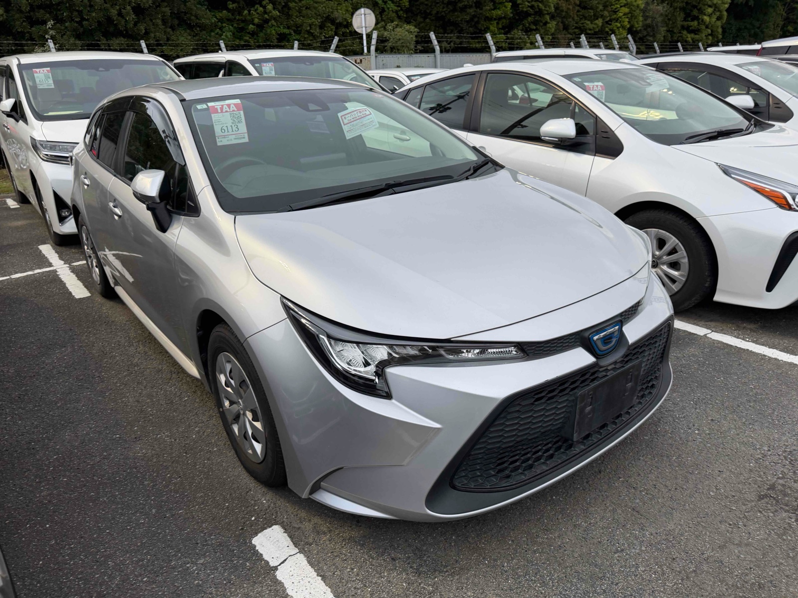 2021 TOYOTA COROLLA TOURING 3.5 auction-graded Japanese used car for sale export to United Kingdom 
