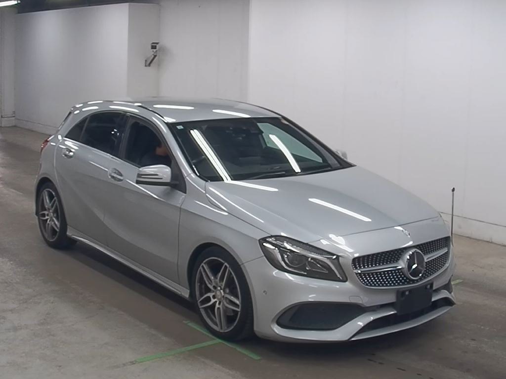 2017 MERCEDES BENZ A CLASS 4 auction-graded Japanese used car for sale export to Ireland 