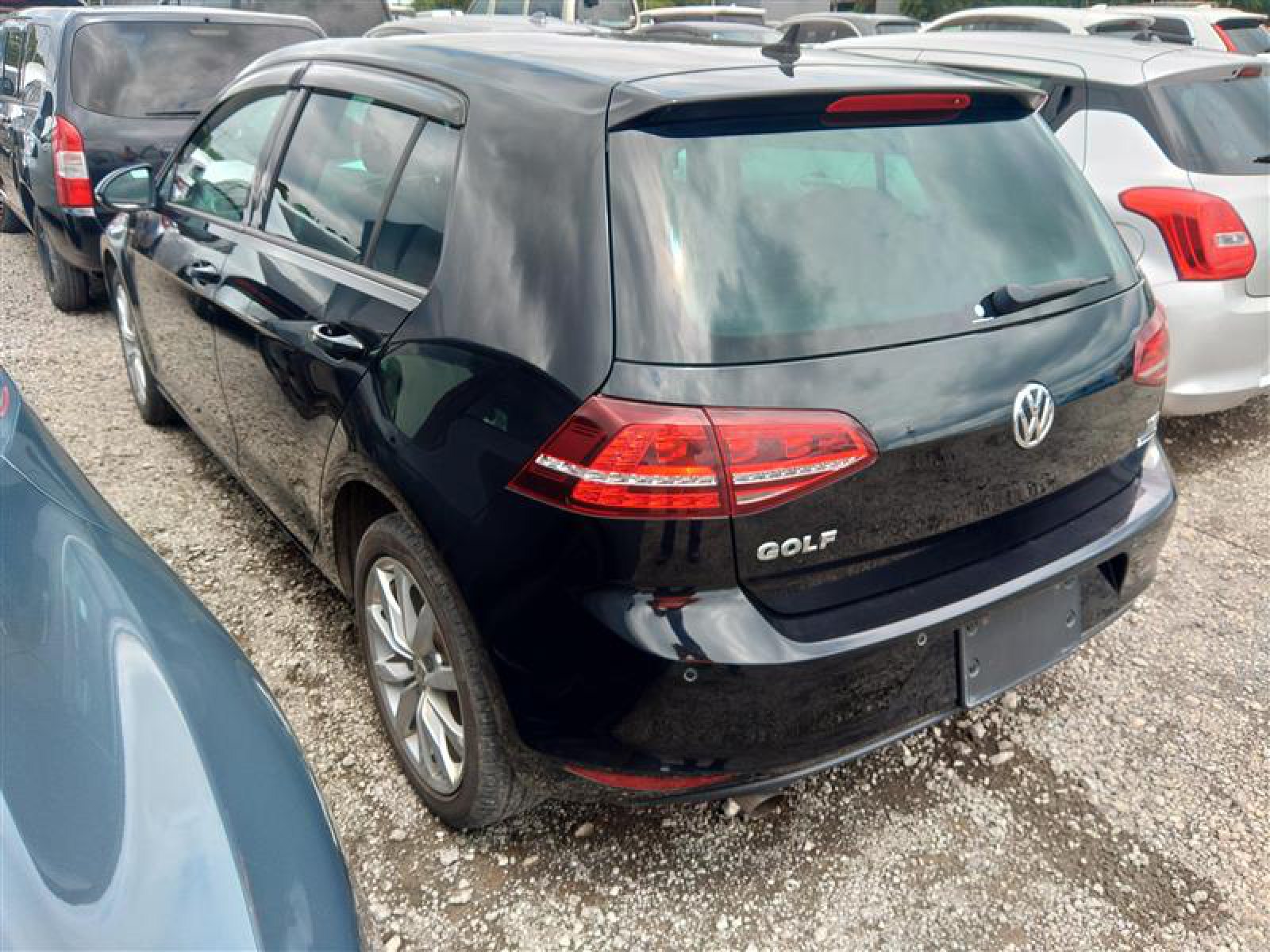 2017 VOLKSWAGEN GOLF 4 auction-graded Japanese used car for sale export to United Kingdom 