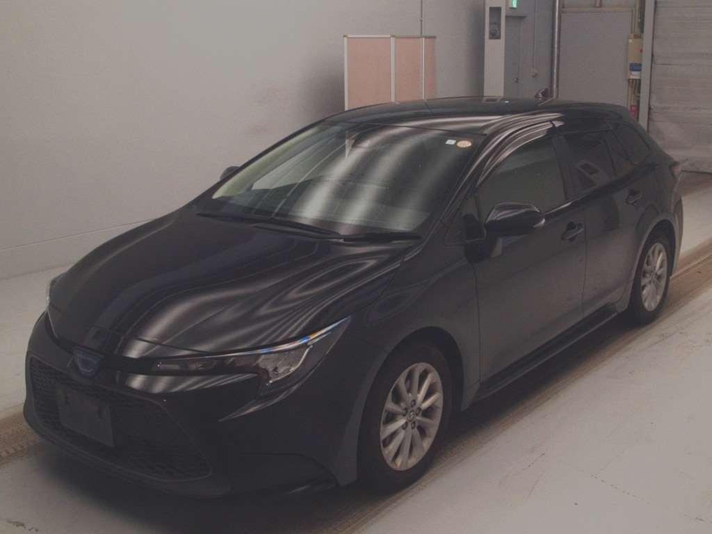 2021 TOYOTA COROLLA TOURING R auction-graded Japanese used car for sale export to United Kingdom 