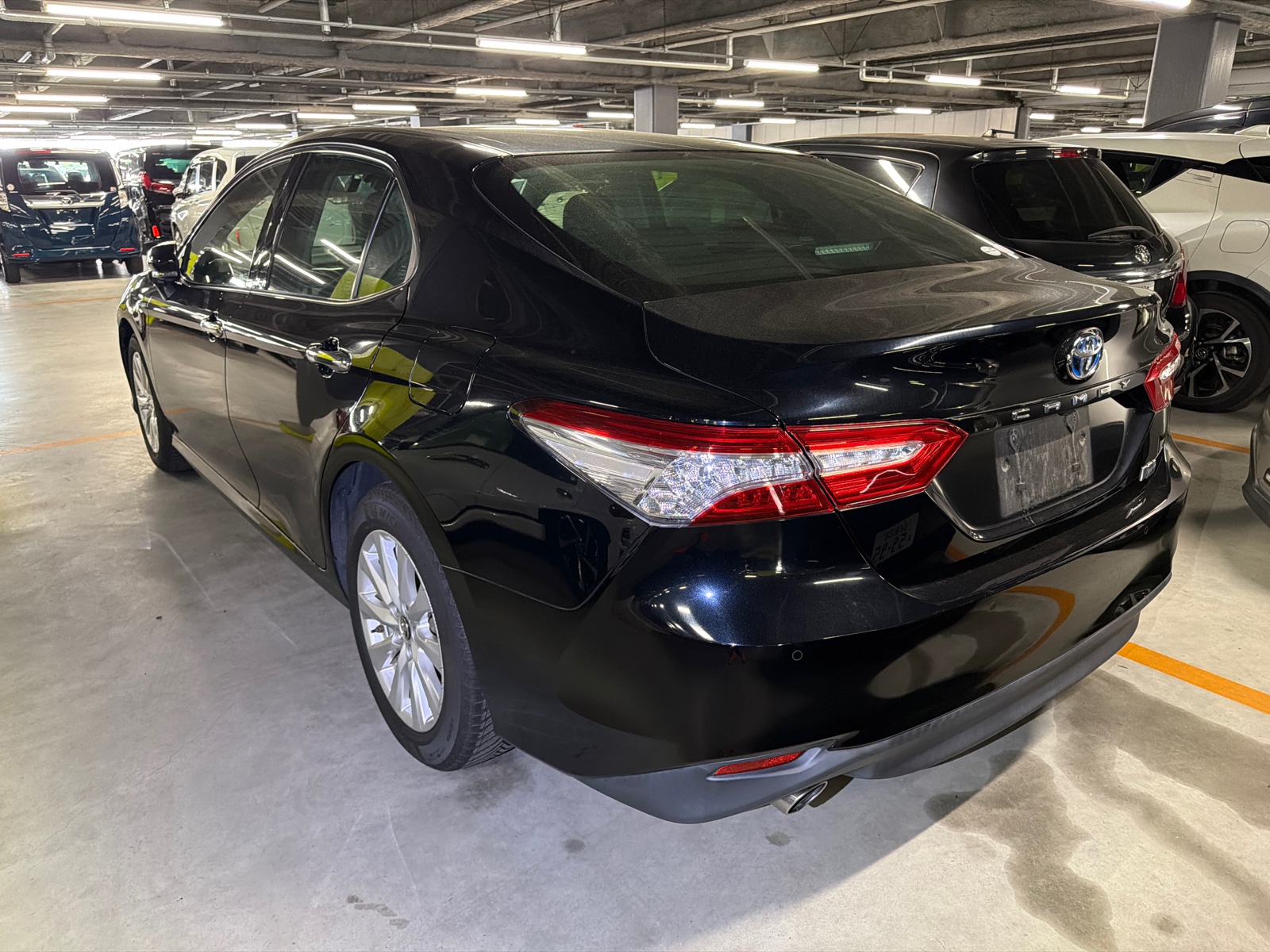 2019 TOYOTA CAMRY 4 auction-graded Japanese used car for sale export to United Kingdom 