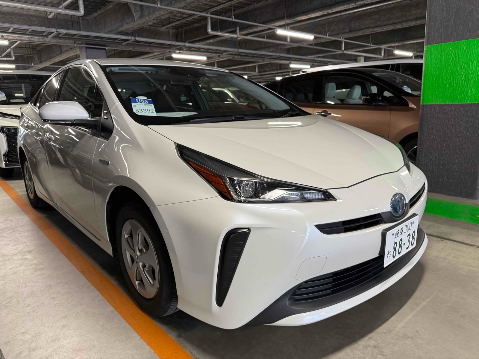 2019 TOYOTA PRIUS 3 auction-graded Japanese used car for sale export to United Kingdom 