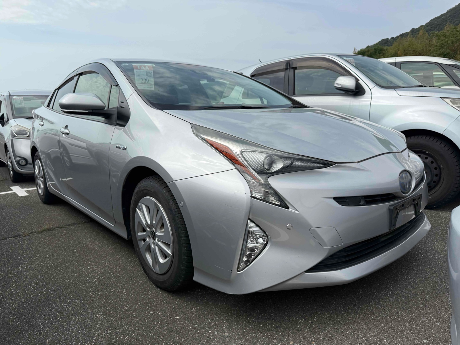 2017 TOYOTA PRIUS