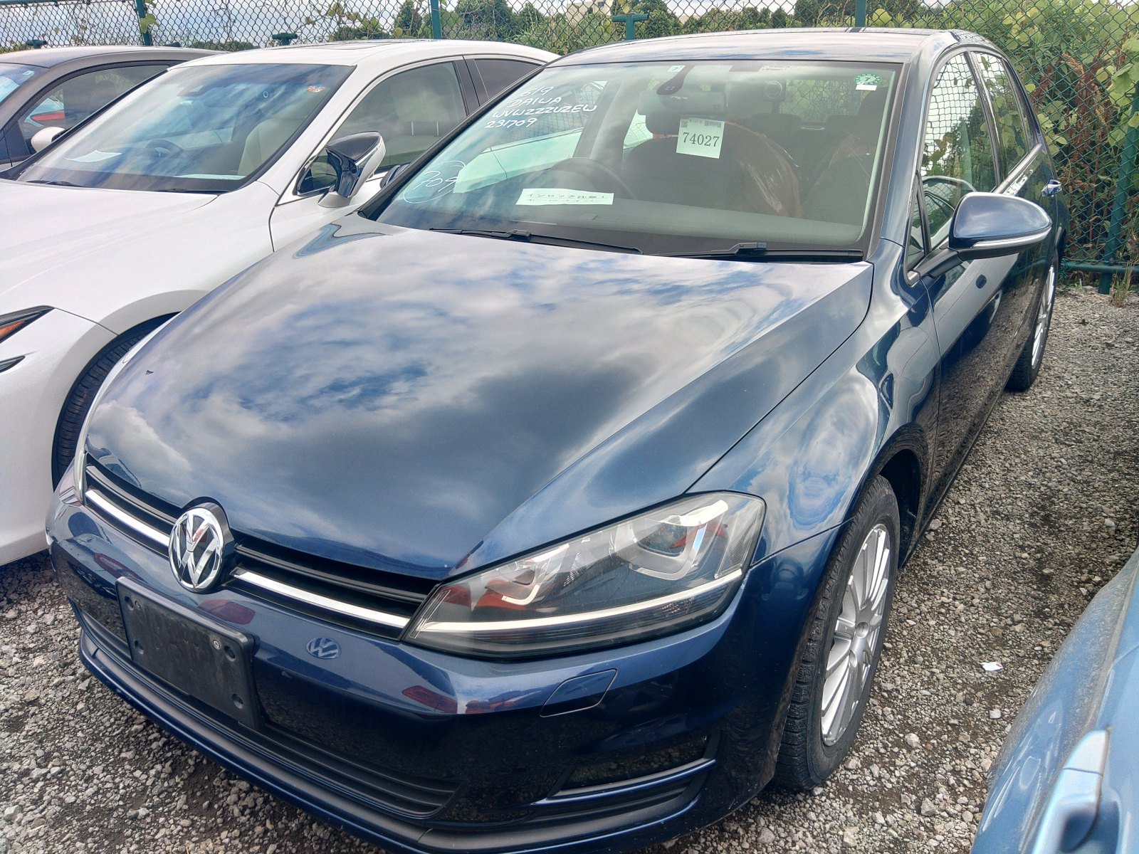 2014 VOLKSWAGEN GOLF 4 auction-graded Japanese used car for sale export to United Kingdom 