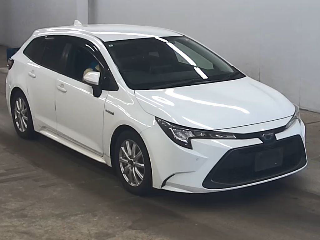 2020 TOYOTA COROLLA 3.5 auction-graded Japanese used car for sale export to United Kingdom 
