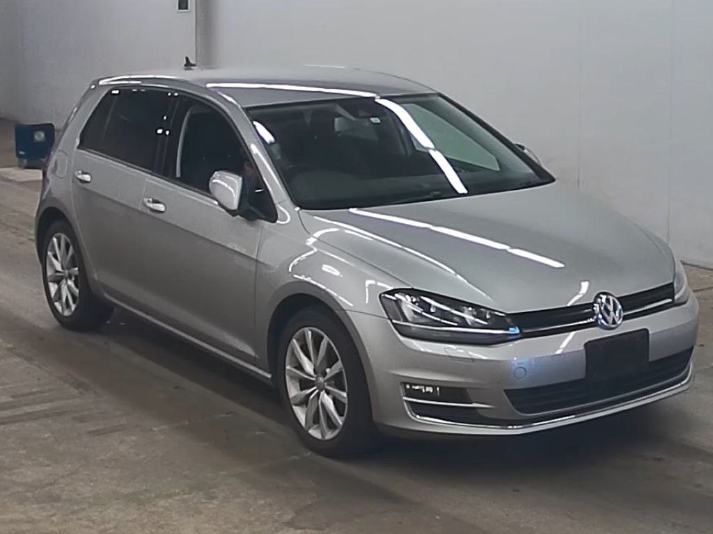 2013 VOLKSWAGEN GOLF