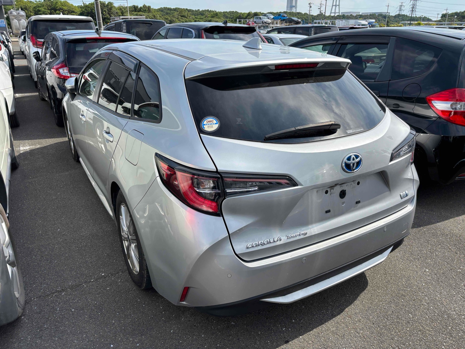 2023 TOYOTA COROLLA 3.5 auction-graded Japanese used car for sale export to United Kingdom 