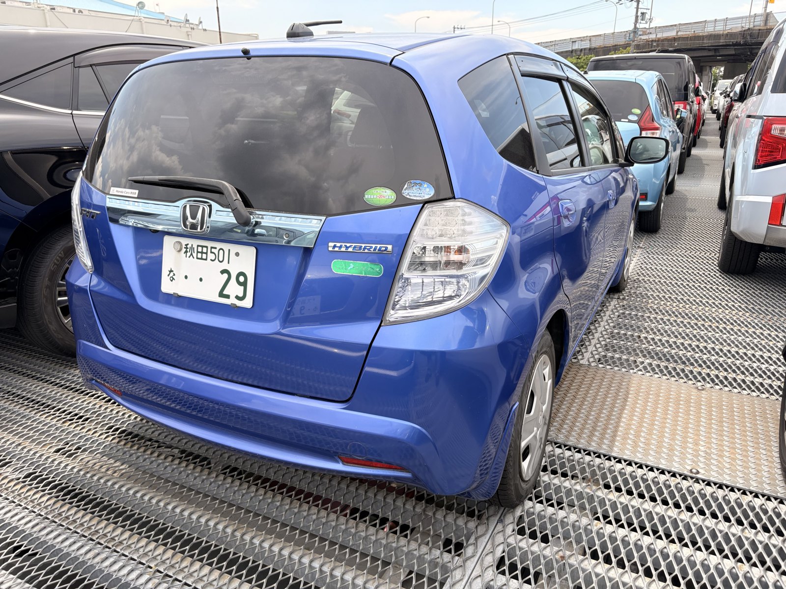 2012 HONDA FIT 3.5 auction-graded Japanese used car for sale export to United Kingdom 