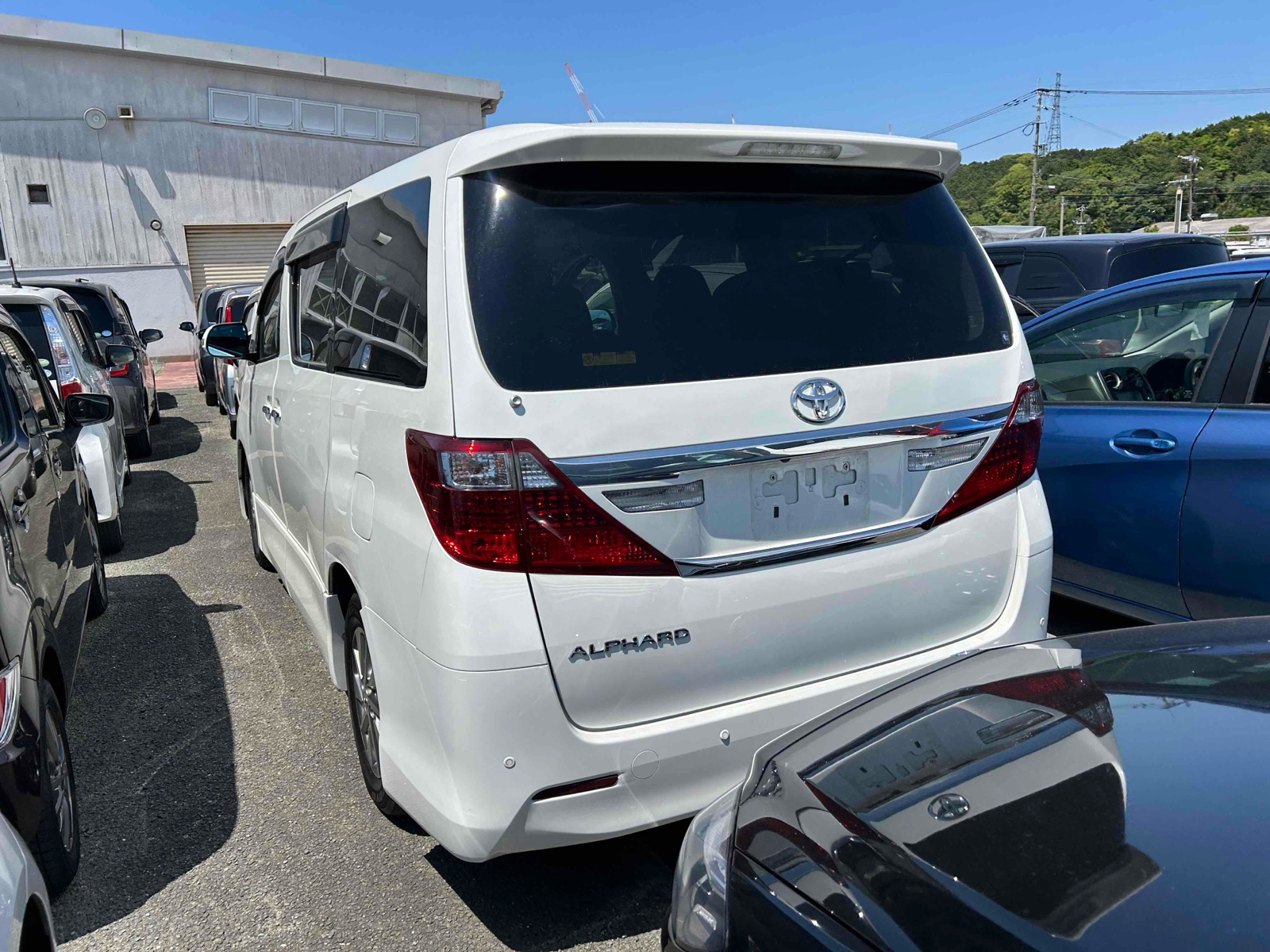 2012 TOYOTA ALPHARD 3.5 auction-graded Japanese used car for sale export to United Kingdom 